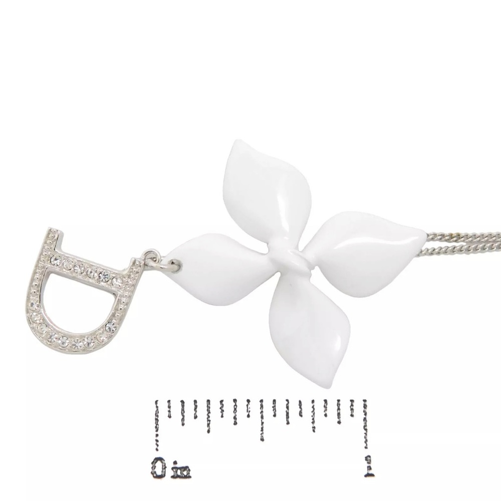 đŻAUTH NEW CHRISTIAN DIOR RARE NECKLACE VTG WHITE FLOWER TROTTER 2 PENDENT SET - Picture 7 of 8